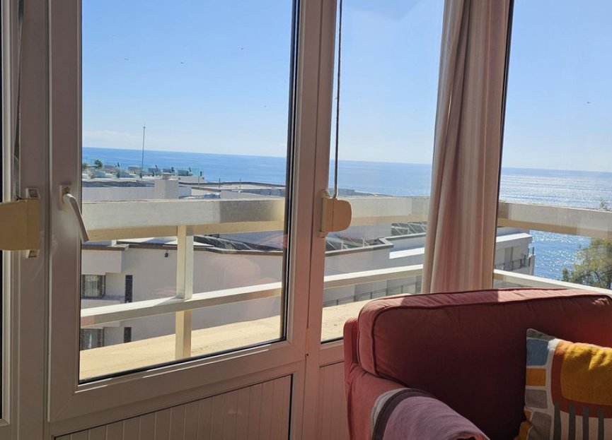 Resale - Apartment - Middle Floor Apartment - Marbella - Marbella Centro