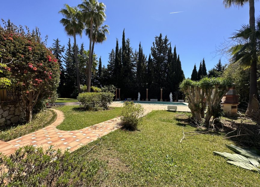 Resale - House - Detached Villa - Marbella - Marbella Centro