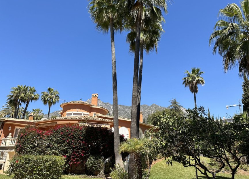 Reventa - House - Detached Villa - Marbella - Marbella Centro