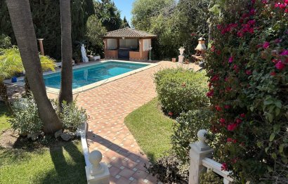 Resale - House - Detached Villa - Marbella - Marbella Centro