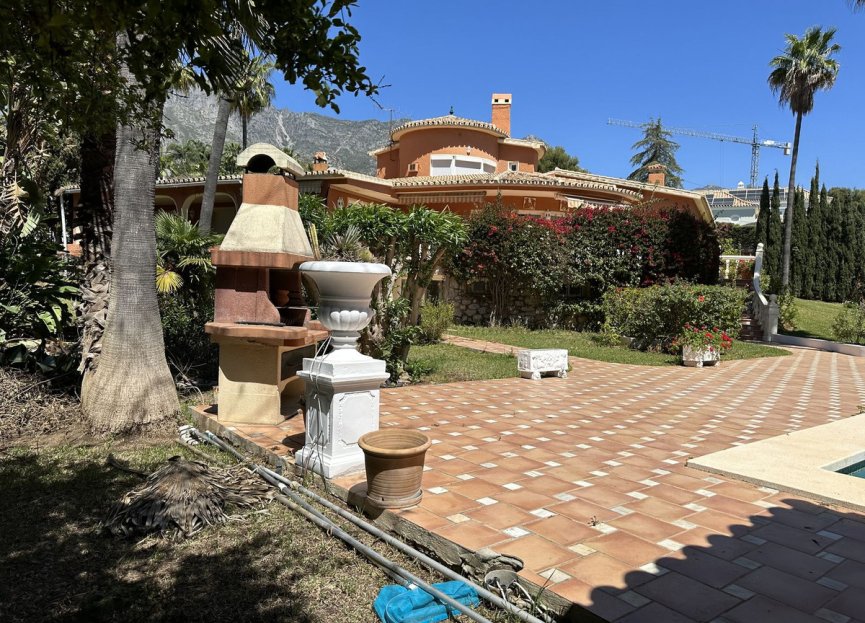 Resale - House - Detached Villa - Marbella - Marbella Centro