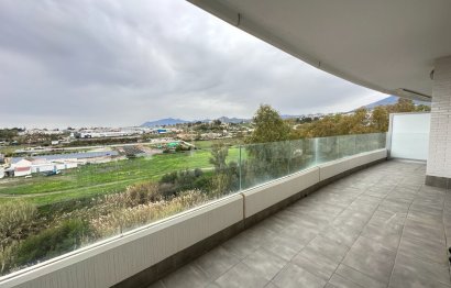 Resale - Apartment - Middle Floor Apartment - Marbella - Nueva Andalucia