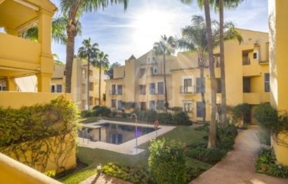 Resale - Apartment - Middle Floor Apartment - Marbella - Marbella Centro