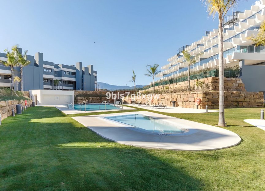 Resale - Apartment - Penthouse Duplex - Estepona - New Golden Mile