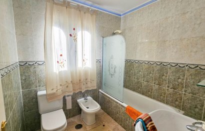 Reventa - House - Semi-Detached House - Casares - Casares Playa