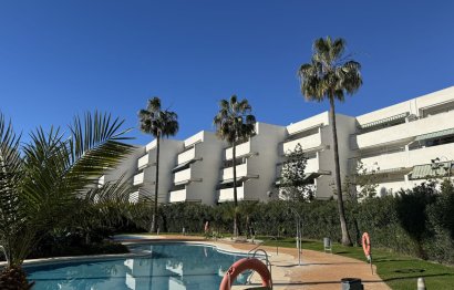 Resale - Apartment - Penthouse - Marbella - Guadalmina Baja