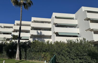 Resale - Apartment - Penthouse - Marbella - Guadalmina Baja