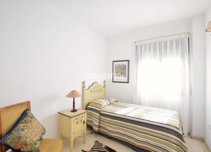 Resale - Apartment - Middle Floor Apartment - Marbella - San Pedro De Alcantara