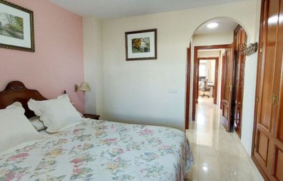 Resale - Apartment - Middle Floor Apartment - Fuengirola - Fuengirola Centro