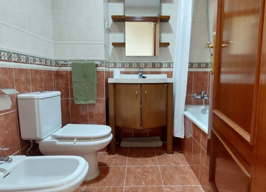 Resale - Apartment - Middle Floor Apartment - Fuengirola - Fuengirola Centro