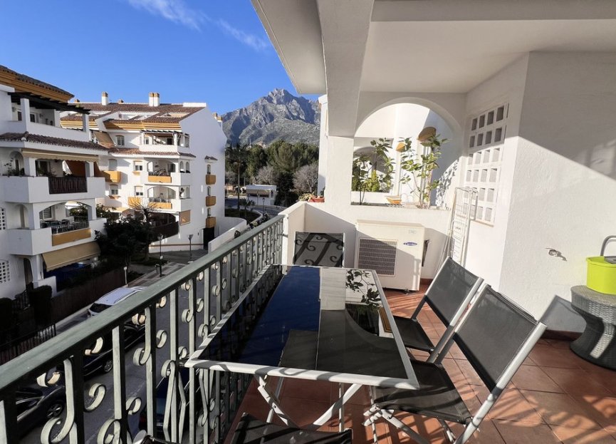 Resale - Apartment - Middle Floor Apartment - Marbella - Marbella Centro