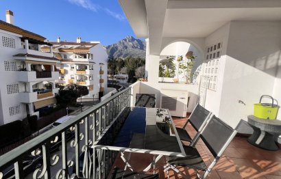 Resale - Apartment - Middle Floor Apartment - Marbella - Marbella Centro