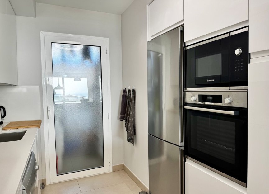 Resale - Apartment - Middle Floor Apartment - Fuengirola - Torreblanca