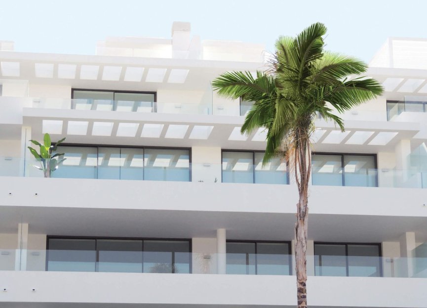 Resale - Apartment - Middle Floor Apartment - Estepona - New Golden Mile