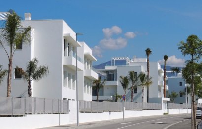 Resale - Apartment - Middle Floor Apartment - Estepona - New Golden Mile