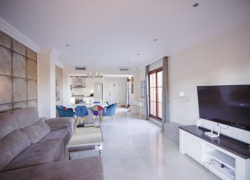 Resale - Apartment - Penthouse - Estepona - Atalaya