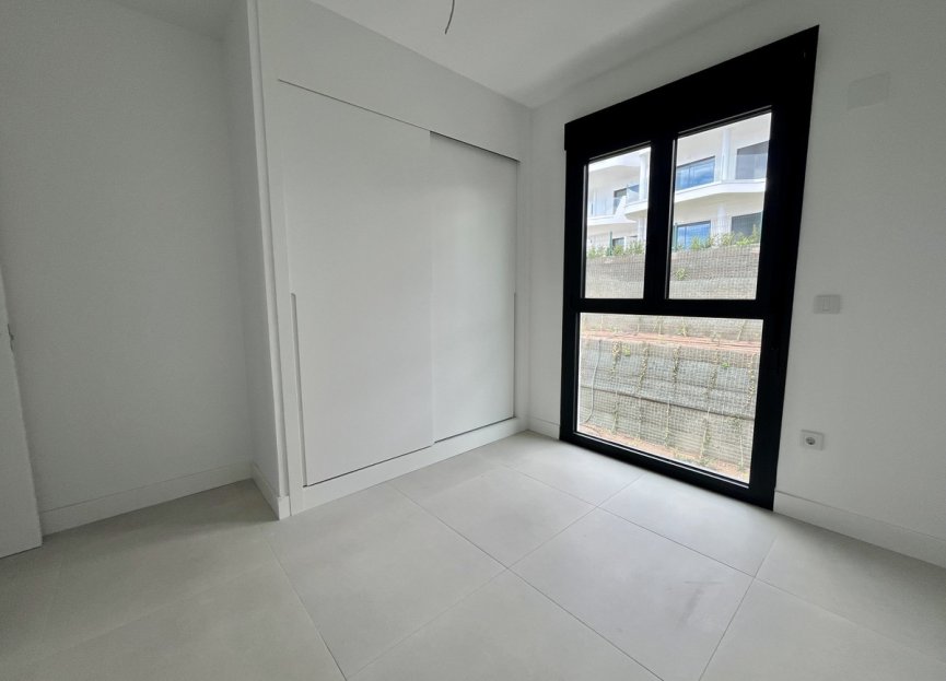 Resale - Apartment - Middle Floor Apartment - Fuengirola - Fuengirola Centro