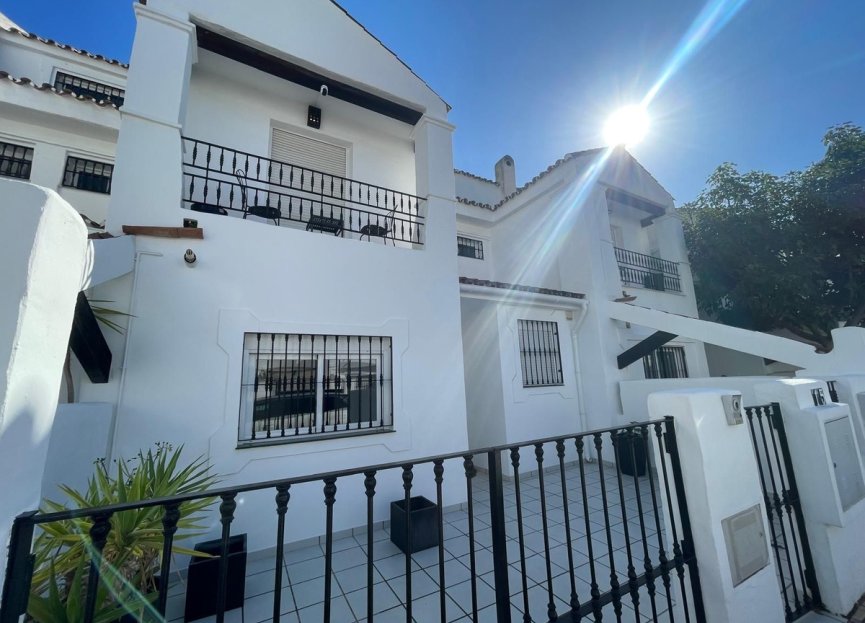 Resale - House - Townhouse - Marbella - Puerto Banús