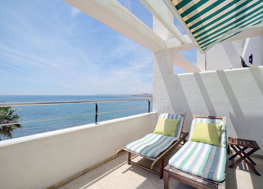 Resale - Apartment - Middle Floor Apartment - Estepona - Estepona Centro