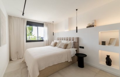 Resale - Apartment - Middle Floor Apartment - Marbella - Nueva Andalucia