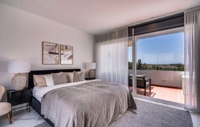 Resale - Apartment - Penthouse - Marbella - Puerto Banús