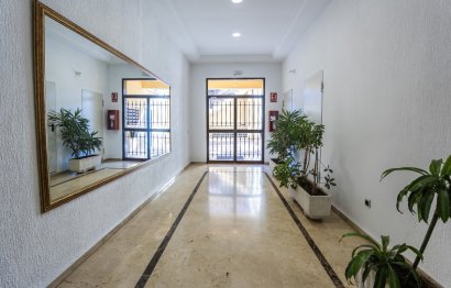 Resale - Apartment - Middle Floor Apartment - Marbella - Marbella Centro