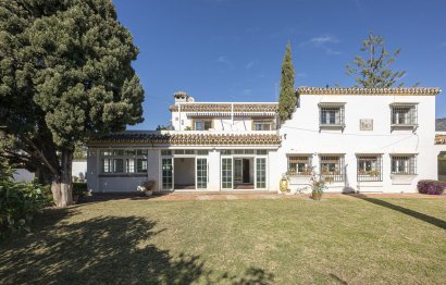 Reventa - House - Detached Villa - Marbella - Marbella Centro