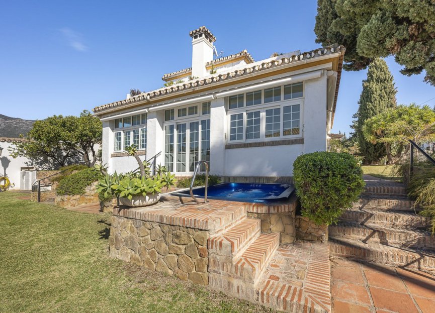 Reventa - House - Detached Villa - Marbella - Marbella Centro