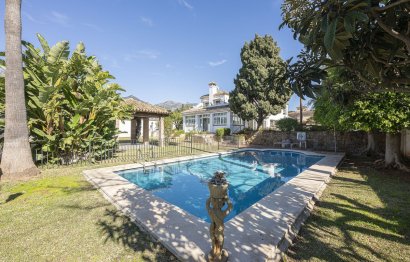 Reventa - House - Detached Villa - Marbella - Marbella Centro