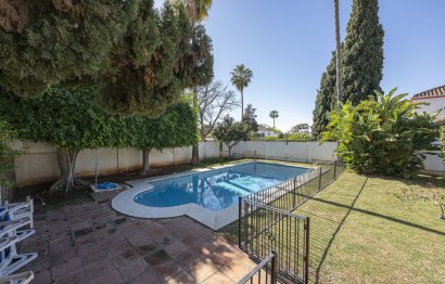 Reventa - House - Detached Villa - Marbella - Marbella Centro