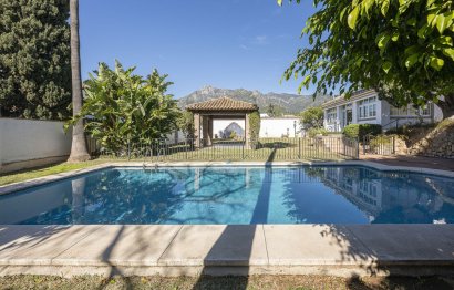 Reventa - House - Detached Villa - Marbella - Marbella Centro