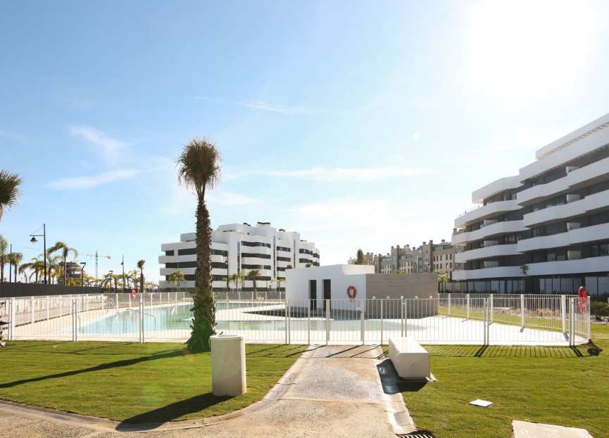 Resale - Apartment - Middle Floor Apartment - Torremolinos - Los Alamos