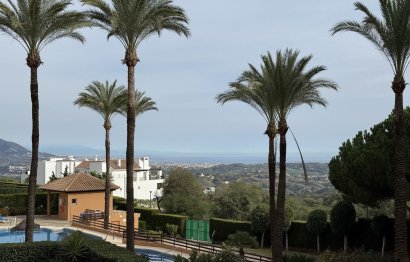 Resale - Apartment - Ground Floor Apartment - Marbella - La Mairena