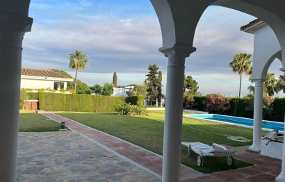 Resale - House - Detached Villa - Marbella - Hacienda Las Chapas