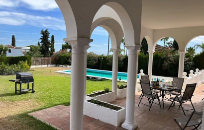 Resale - House - Detached Villa - Marbella - Hacienda Las Chapas