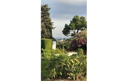 Resale - House - Detached Villa - Marbella - Hacienda Las Chapas