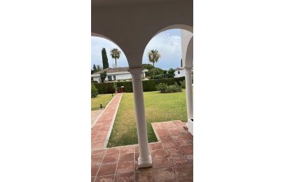 Resale - House - Detached Villa - Marbella - Hacienda Las Chapas