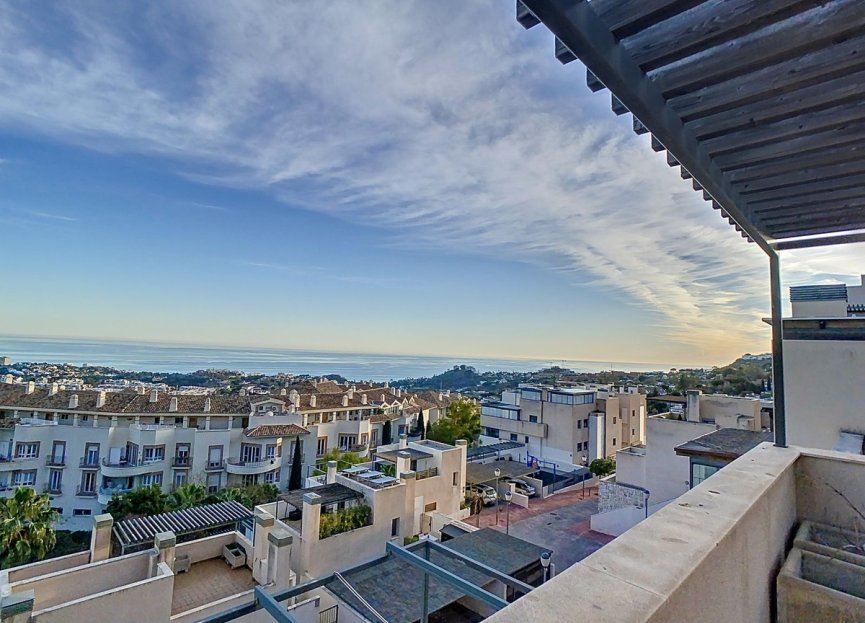 Resale - Apartment - Penthouse - Benalmádena - Benalmadena Pueblo