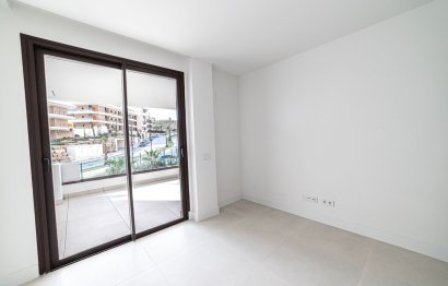 Resale - Apartment - Middle Floor Apartment - Fuengirola - Fuengirola Centro