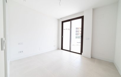 Resale - Apartment - Middle Floor Apartment - Fuengirola - Fuengirola Centro