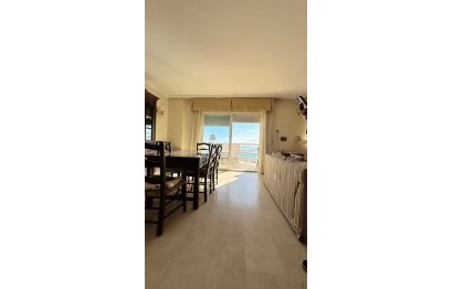 Resale - Apartment - Middle Floor Apartment - Fuengirola - Fuengirola Centro