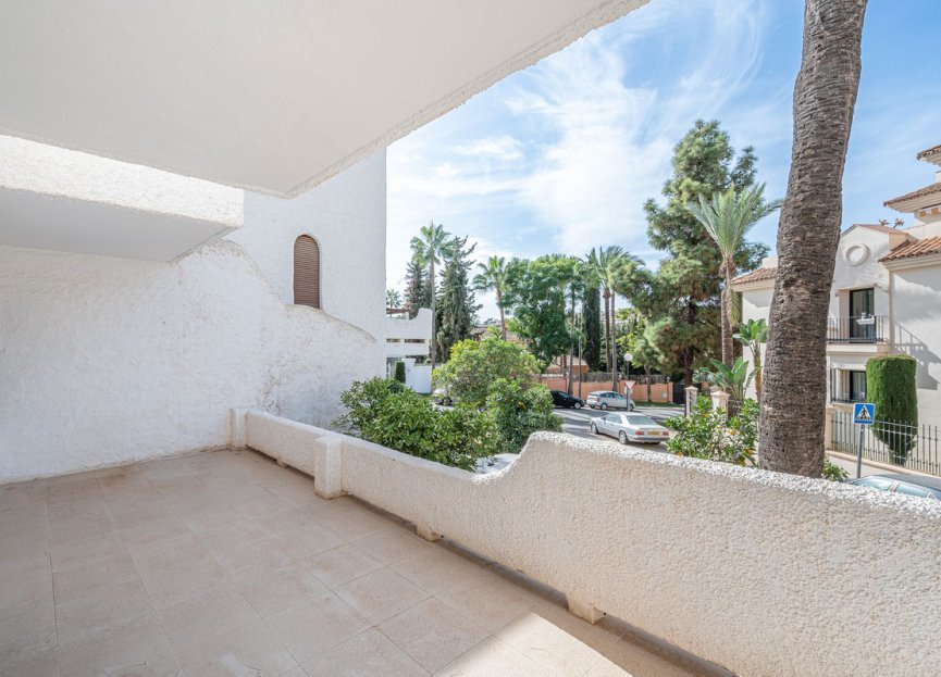 Reventa - House - Townhouse - Marbella