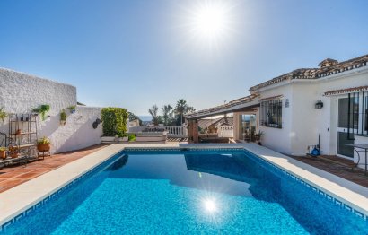 Resale - House - Detached Villa - Benalmádena - Benalmadena Pueblo