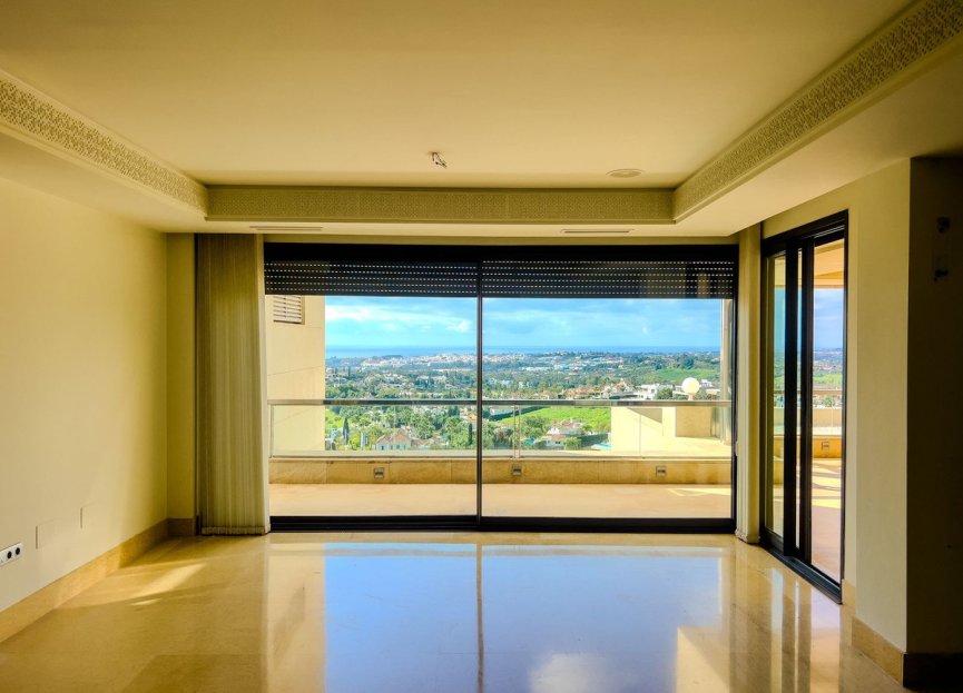 Resale - Apartment - Penthouse Duplex - Marbella - Nueva Andalucia