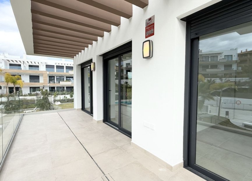 Resale - Apartment - Penthouse - Estepona - Estepona Centro