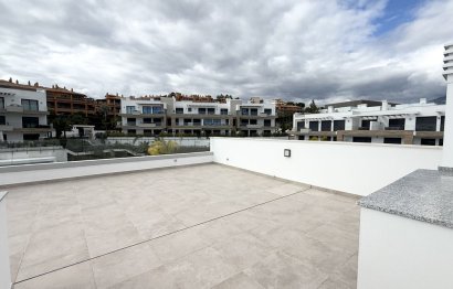 Resale - Apartment - Penthouse - Estepona - Estepona Centro