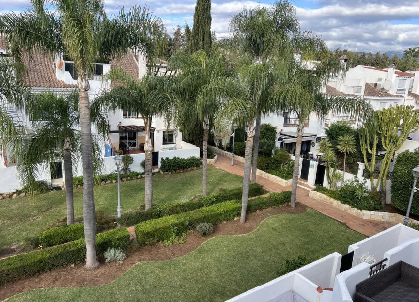 Resale - House - Townhouse - Marbella - Nueva Andalucia