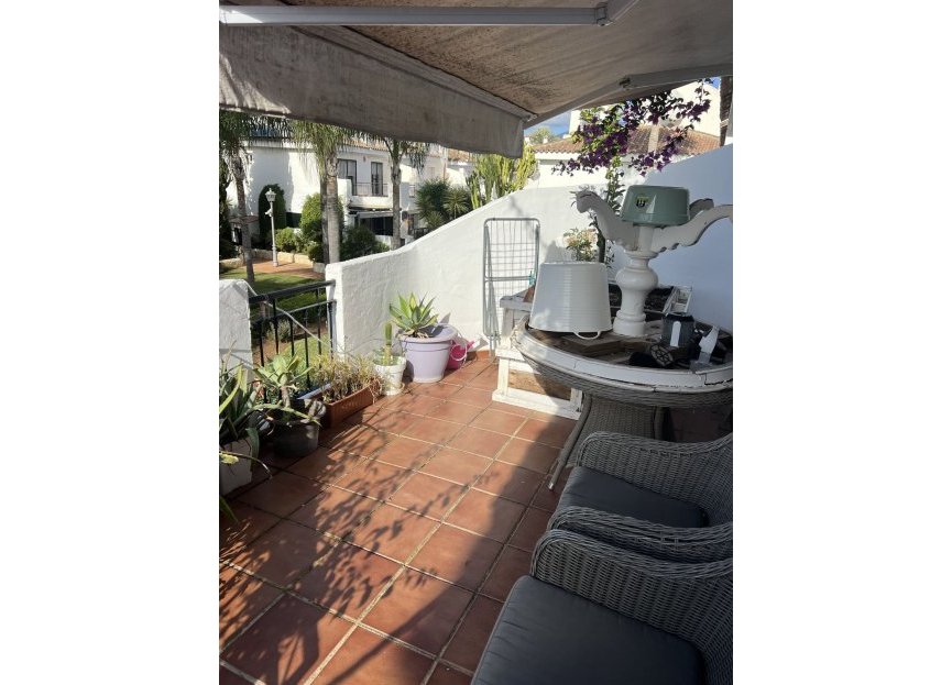 Resale - House - Townhouse - Marbella - Nueva Andalucia