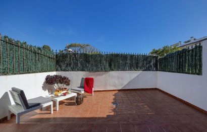 Resale - House - Townhouse - Estepona - Estepona Centro