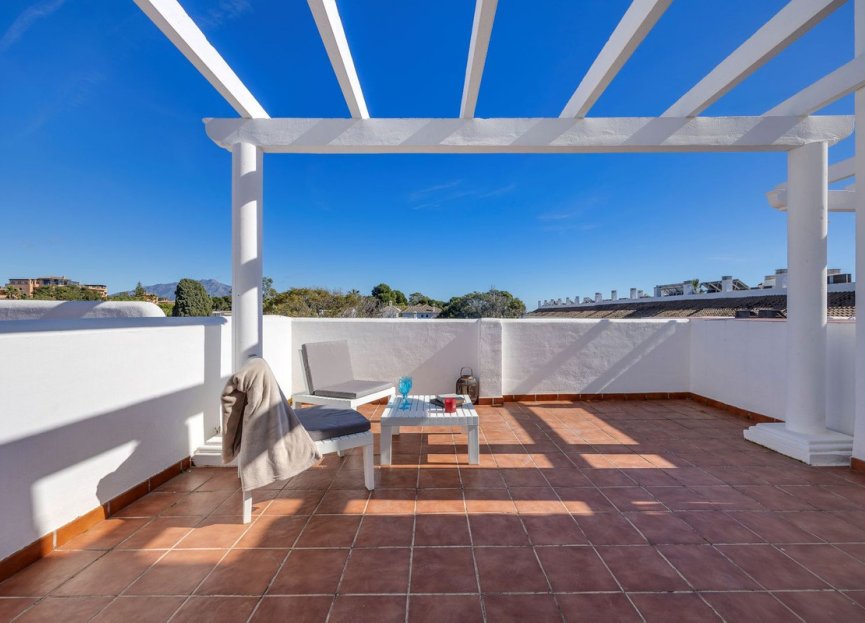 Resale - House - Townhouse - Estepona - Estepona Centro